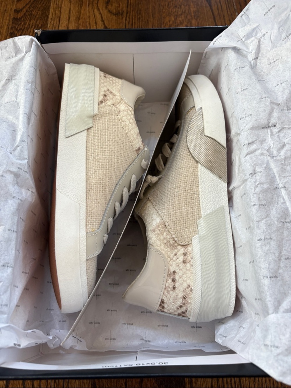 NWT, Dolce Vita Linen Zina Sneakers! - Picture 8 of 8
